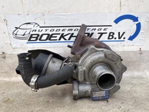 Gebruikte Turbo Fiat Grande Punto (199) 1.3 JTD Multijet 16V 85 Actual Prijs € 272,25 Inclusief btw aangeboden door Boekholt autodemontage B.V