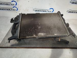 Gebruikte Radiateur Opel Corsa C (F08/68) 1.2 16V Prijs € 35,00 Margeregeling aangeboden door Boekholt autodemontage B.V