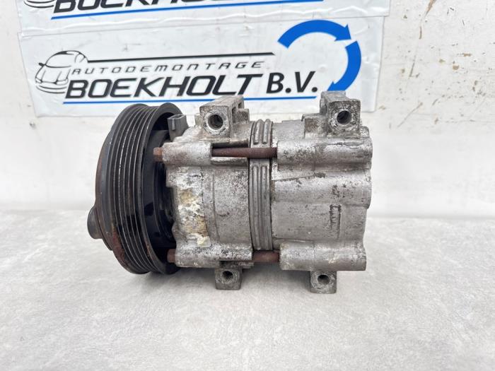 Gebruikte Aircopomp Ford Mondeo II Wagon 1.8i 16V Prijs € 75,00 Margeregeling aangeboden door Boekholt autodemontage B.V
