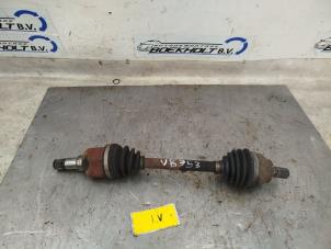 Gebruikte Steekas links-voor Ford Focus C-Max 1.8 16V Prijs € 30,00 Margeregeling aangeboden door Boekholt autodemontage B.V