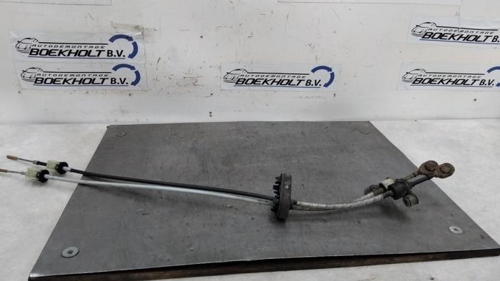 Gebruikte Schakelkabel Versnellingsbak Opel Signum (F48) 2.2 Direct 16V Prijs € 33,00 Margeregeling aangeboden door Boekholt autodemontage B.V