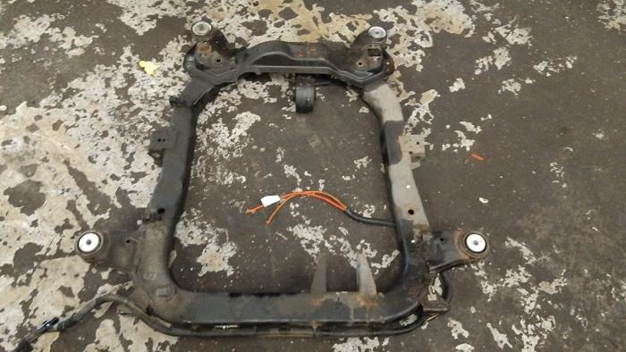 Gebruikte Subframe Opel Signum (F48) 2.2 Direct 16V Prijs € 75,00 Margeregeling aangeboden door Boekholt autodemontage B.V