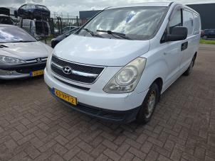 Gebruikte Aandrijfas rechts-voor Hyundai H-300 2.5 CRDi Prijs op aanvraag aangeboden door Boekholt autodemontage B.V