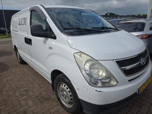 Gebruikte Radiateurfan Hyundai H-300 2.5 CRDi Prijs € 54,00 Margeregeling aangeboden door Boekholt autodemontage B.V