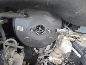 Gebruikte Rembol Hyundai H-300 2.5 CRDi Prijs € 90,00 Margeregeling aangeboden door Boekholt autodemontage B.V