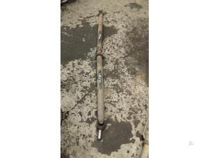 Gebruikte Tussenas Hyundai H-300 2.5 CRDi Prijs € 180,00 Margeregeling aangeboden door Boekholt autodemontage B.V