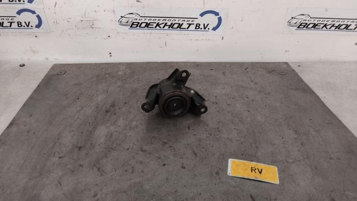 Gebruikte Motorsteun Kia Rio III (UB) 1.1 CRDi VGT 12V Prijs € 27,00 Margeregeling aangeboden door Boekholt autodemontage B.V