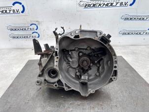 Gebruikte Versnellingsbak Nissan Micra (K12) 1.2 16V Prijs € 151,25 Inclusief btw aangeboden door Boekholt autodemontage B.V