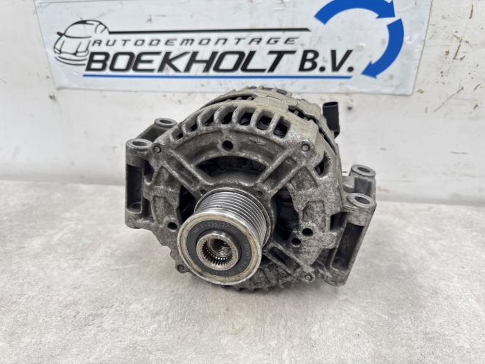Gebruikte Dynamo Mercedes E Combi (S211) 3.0 E-320 CDI V6 24V Prijs € 89,00 Margeregeling aangeboden door Boekholt autodemontage B.V