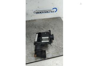 Gebruikte Luchtmassameter Mercedes A (W168) 1.6 A-160 Prijs € 90,00 Margeregeling aangeboden door Boekholt autodemontage B.V