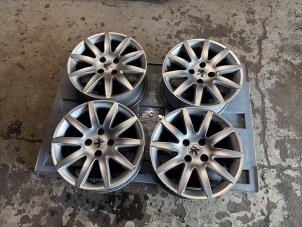 Gebruikte Sportvelgen Set Peugeot 308 SW (4E/H) 1.6 VTI 16V Prijs € 99,00 Margeregeling aangeboden door Boekholt autodemontage B.V