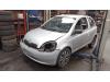 Toyota Yaris (P1) 1.0 16V VVT-i Ruitenwisserarm voor