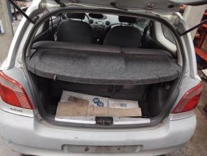 Gebruikte Slotvanger Achterklep Toyota Yaris (P1) 1.0 16V VVT-i Prijs € 15,00 Margeregeling aangeboden door Boekholt autodemontage B.V