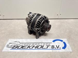 Gebruikte Dynamo Renault Master III (MA/MB/MC/MD/MH/MF/MG/MH) 2.3 dCi 16V Prijs € 65,00 Margeregeling aangeboden door Boekholt autodemontage B.V