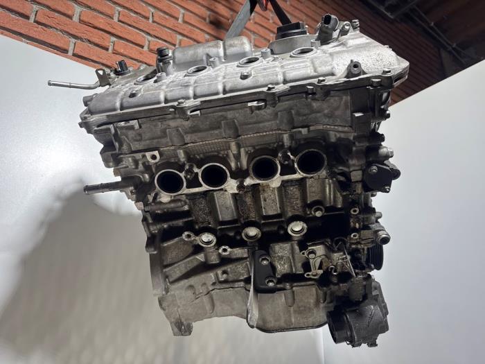 Motor van een Toyota Prius Plus (ZVW4) 1.8 Hybrid 16V 2012