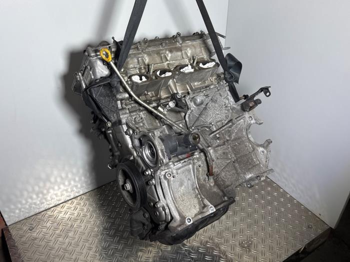 Motor van een Toyota Prius Plus (ZVW4) 1.8 Hybrid 16V 2012