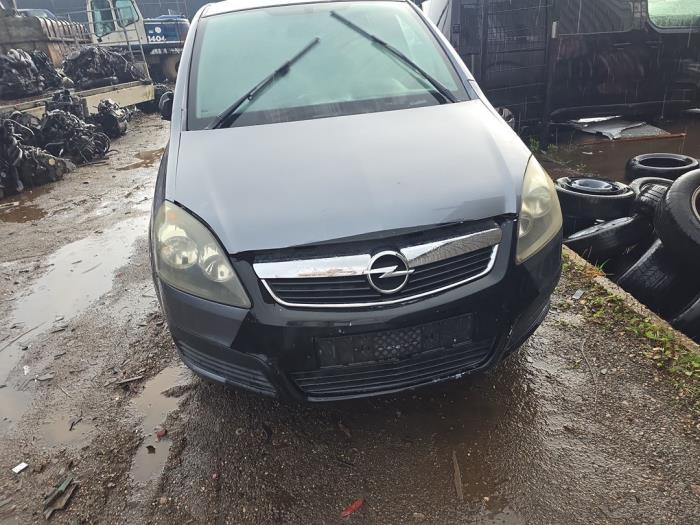 Gebruikte Radiateur Airco Opel Zafira (M75) 1.6 16V Prijs € 35,00 Margeregeling aangeboden door Boekholt autodemontage B.V
