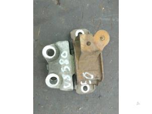 Gebruikte Motorsteun Fiat Grande Punto (199) 1.4 16V Prijs € 15,00 Margeregeling aangeboden door Boekholt autodemontage B.V