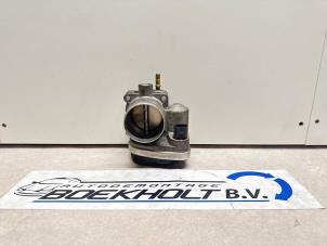 Gebruikte Gasklephuis Renault Megane II Grandtour (KM) 1.6 16V Prijs € 32,00 Margeregeling aangeboden door Boekholt autodemontage B.V