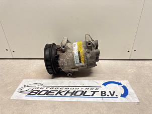 Gebruikte Aircopomp Renault Megane II Grandtour (KM) 1.6 16V Prijs € 65,00 Margeregeling aangeboden door Boekholt autodemontage B.V