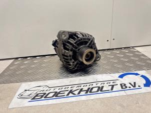 Gebruikte Alternator Alfa Romeo GT (937) 1.8 Twin Spark 16V Prijs € 45,00 Margeregeling aangeboden door Boekholt autodemontage B.V
