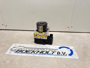 Gebruikte ABS Pomp Opel Combo 1.6 CDTI 16V Prijs € 114,95 Inclusief btw aangeboden door Boekholt autodemontage B.V