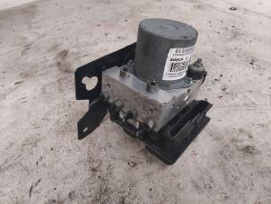 Gebruikte ABS Pomp Alfa Romeo GT (937) 1.8 Twin Spark 16V Prijs € 75,00 Margeregeling aangeboden door Boekholt autodemontage B.V