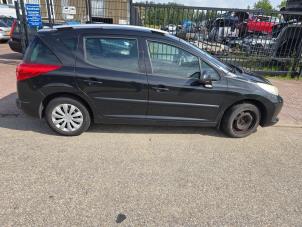 Gebruikte Zijpaneel rechts-achter Peugeot 207 SW (WE/WU) 1.4 16V Vti Prijs op aanvraag aangeboden door Boekholt autodemontage B.V