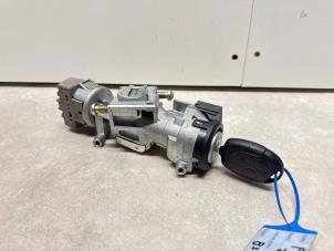 Gebruikte Set Cilindersloten (compleet) Ford Focus 2 1.6 16V Prijs € 49,00 Margeregeling aangeboden door Boekholt autodemontage B.V