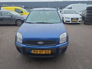 Gebruikte Slijkweerder Ford Fusion 1.4 16V Prijs € 20,00 Margeregeling aangeboden door Boekholt autodemontage B.V