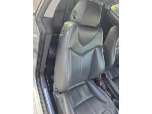 Gebruikte Hoofdsteun Alfa Romeo GT (937) 1.8 Twin Spark 16V Prijs € 50,00 Margeregeling aangeboden door Boekholt autodemontage B.V