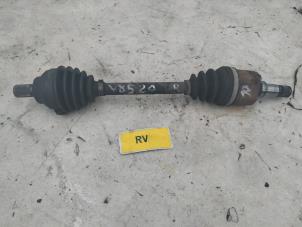 Gebruikte Steekas links-voor Ford Focus C-Max 1.8 16V Prijs € 50,00 Margeregeling aangeboden door Boekholt autodemontage B.V