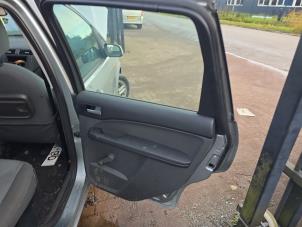 Gebruikte Deurvanger 4Deurs rechts-achter Ford Focus C-Max 1.8 16V Prijs € 15,00 Margeregeling aangeboden door Boekholt autodemontage B.V