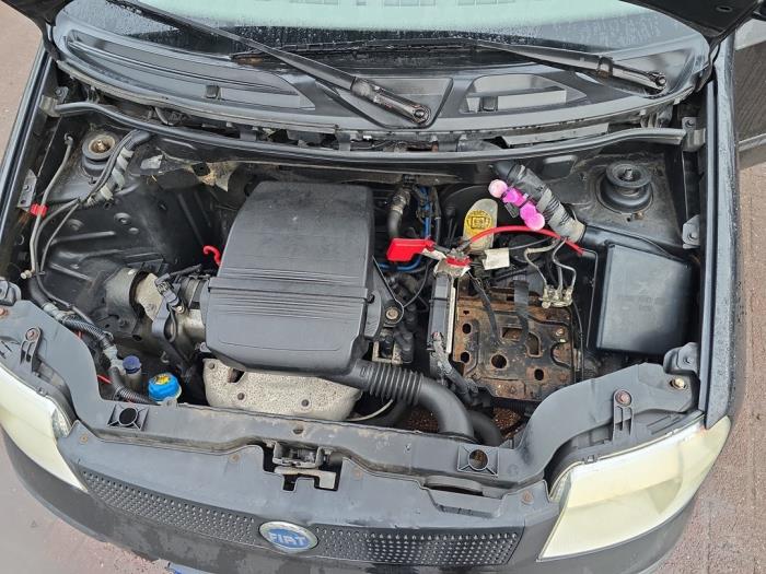 Gebruikte Luchtmassameter Fiat Panda (169) 1.1 Fire Prijs € 29,00 Margeregeling aangeboden door Boekholt autodemontage B.V
