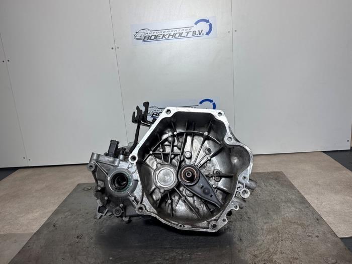 Gebruikte Versnellingsbak Chrysler PT Cruiser 2.4 16V Prijs € 180,29 Inclusief btw aangeboden door Boekholt autodemontage B.V