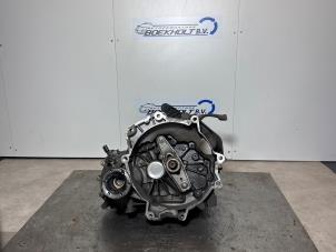 Gebruikte Versnellingsbak Volkswagen Polo IV (9N1/2/3) 1.4 16V 75 Prijs € 199,65 Inclusief btw aangeboden door Boekholt autodemontage B.V