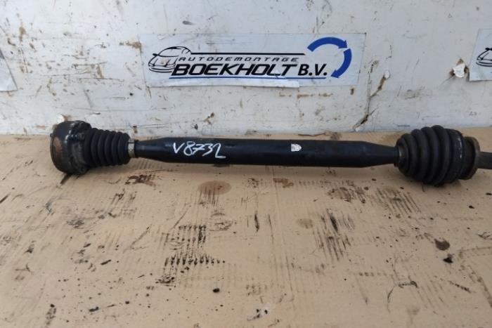 Gebruikte Steekas rechts-voor Skoda Fabia (6Y2) 1.4i 16V Prijs € 29,50 Margeregeling aangeboden door Boekholt autodemontage B.V