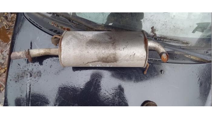 Gebruikte Uitlaat Einddemper Ford Fiesta 5 (JD/JH) 1.25 16V Prijs € 30,00 Margeregeling aangeboden door Boekholt autodemontage B.V