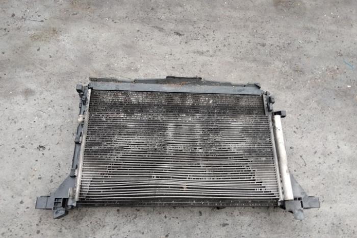 Gebruikte Airco Radiateur Renault Master III (FV) 2.3 dCi 125 16V FWD Prijs € 45,00 Margeregeling aangeboden door Boekholt autodemontage B.V