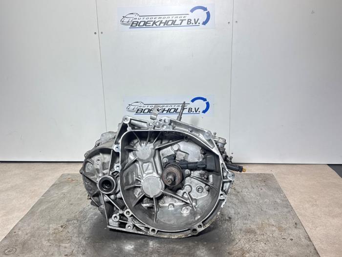 Gebruikte Versnellingsbak Peugeot 5008 I (0A/0E) 1.6 THP 16V Prijs € 400,00 Inclusief btw aangeboden door Boekholt autodemontage B.V
