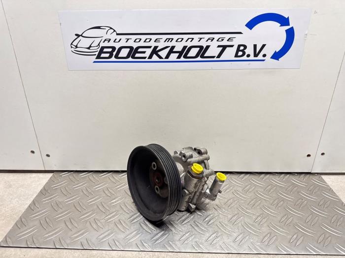 Gebruikte Servopomp Alfa Romeo 147 (937) 1.6 Twin Spark 16V Prijs € 54,45 Inclusief btw aangeboden door Boekholt autodemontage B.V