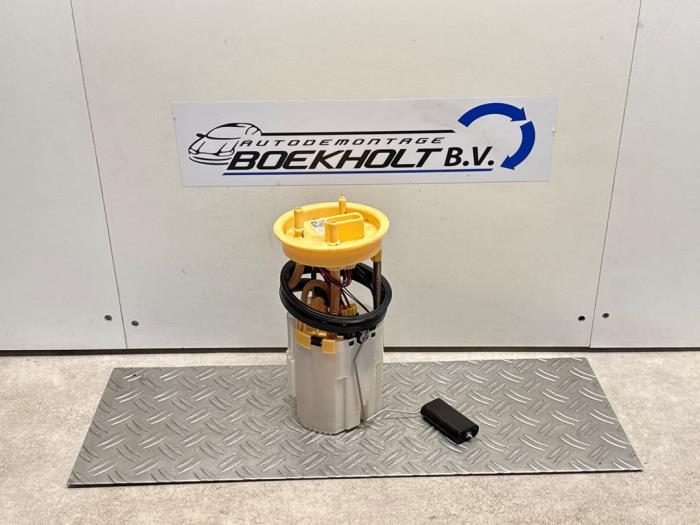 Gebruikte Tank element Pomp MAN TGE 2.0 TDI Prijs € 99,00 Margeregeling aangeboden door Boekholt autodemontage B.V