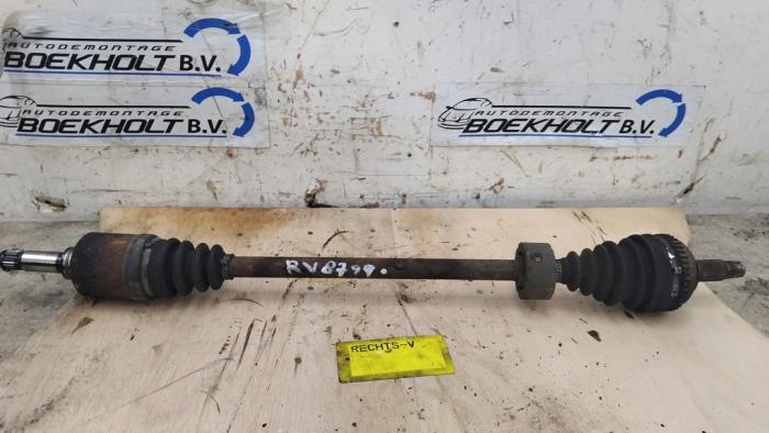 Gebruikte Steekas rechts-voor MG ZR 1.4 16V 105 Prijs € 39,00 Margeregeling aangeboden door Boekholt autodemontage B.V