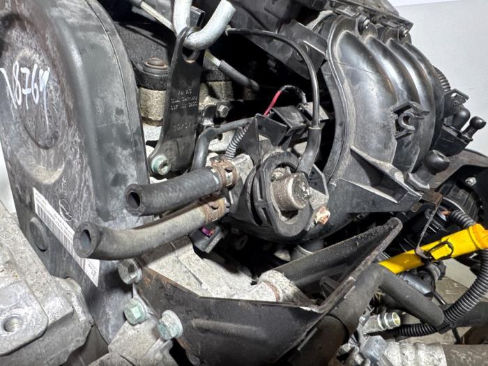Gebruikte Galerij (Injectie) Volkswagen New Beetle (9C1/9G1) 1.6 Prijs € 15,00 Margeregeling aangeboden door Boekholt autodemontage B.V