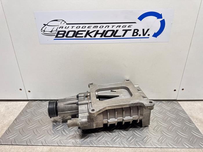 Gebruikte Compressor Volkswagen Golf V (1K1) 1.4 GT 16V Prijs € 90,75 Inclusief btw aangeboden door Boekholt autodemontage B.V