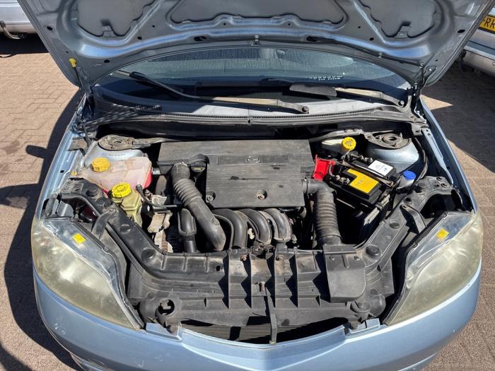 Gebruikte Rembol Mazda 2 (NB/NC/ND/NE) 1.25 16V Prijs € 25,00 Margeregeling aangeboden door Boekholt autodemontage B.V