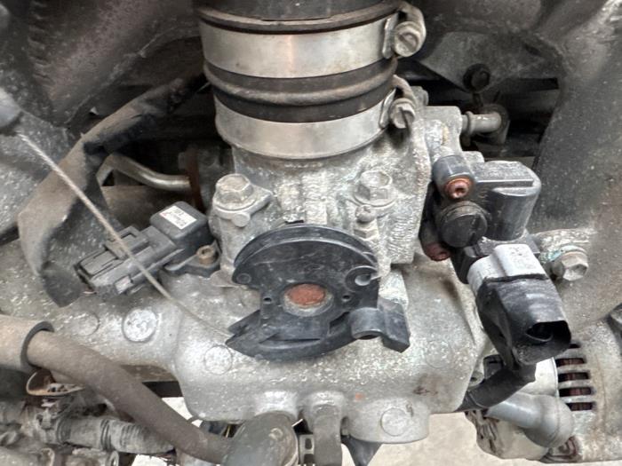 Gebruikte Gasklephuis Suzuki Ignis (FH) 1.3 16V Prijs € 25,00 Margeregeling aangeboden door Boekholt autodemontage B.V