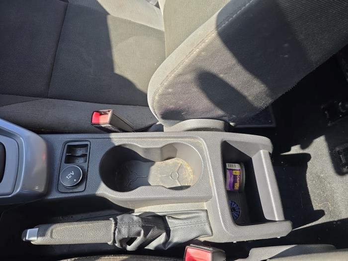 Gebruikte Handrem Mechaniek Ford Focus 3 Wagon 1.6 Ti-VCT 16V 105 Prijs € 40,00 Margeregeling aangeboden door Boekholt autodemontage B.V