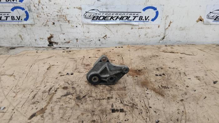 Gebruikte Motorrubber Ford Focus 3 Wagon 1.6 Ti-VCT 16V 105 Prijs € 20,00 Margeregeling aangeboden door Boekholt autodemontage B.V
