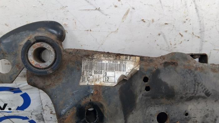 Gebruikte Subframe Ford Focus 3 Wagon 1.6 Ti-VCT 16V 105 Prijs € 75,00 Margeregeling aangeboden door Boekholt autodemontage B.V